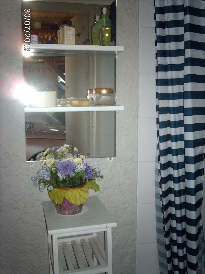 Chambre Loceanais Régusse Exterior foto